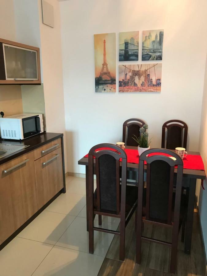 Apartament 454 W Hotelu Diva โควอบเซก ภายนอก รูปภาพ